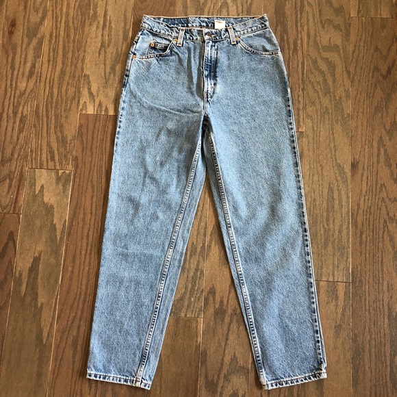 levis 921